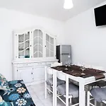 Domo De Ro A Few Kilometers From The Beautiful Beaches Apartment *